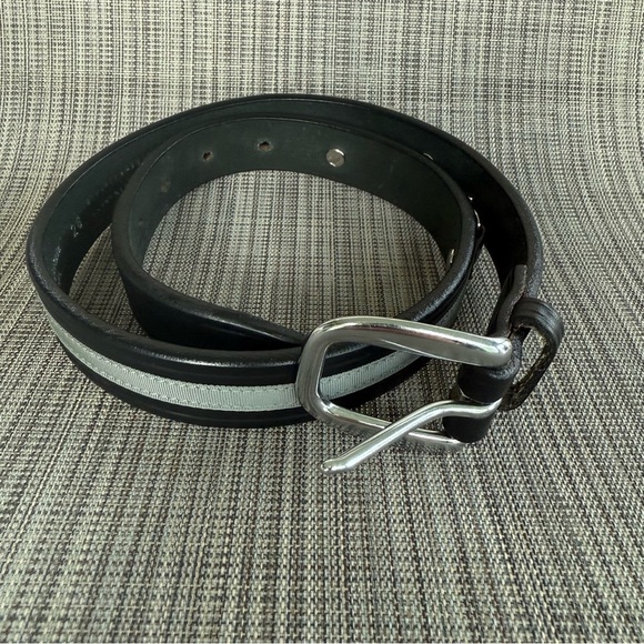 Tory English Bridle Leather Black and Gray Belt Sleek Design Size 26 - Picture 1 of 6